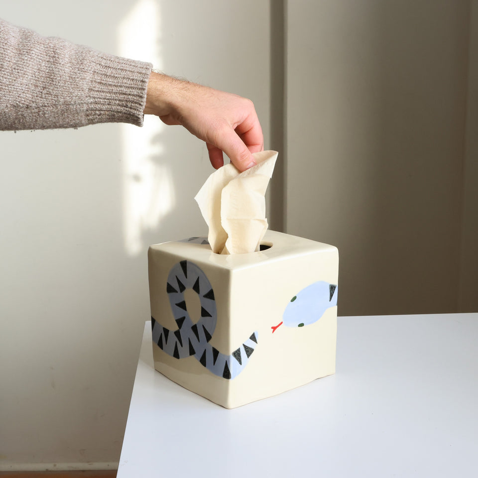 Tissue box