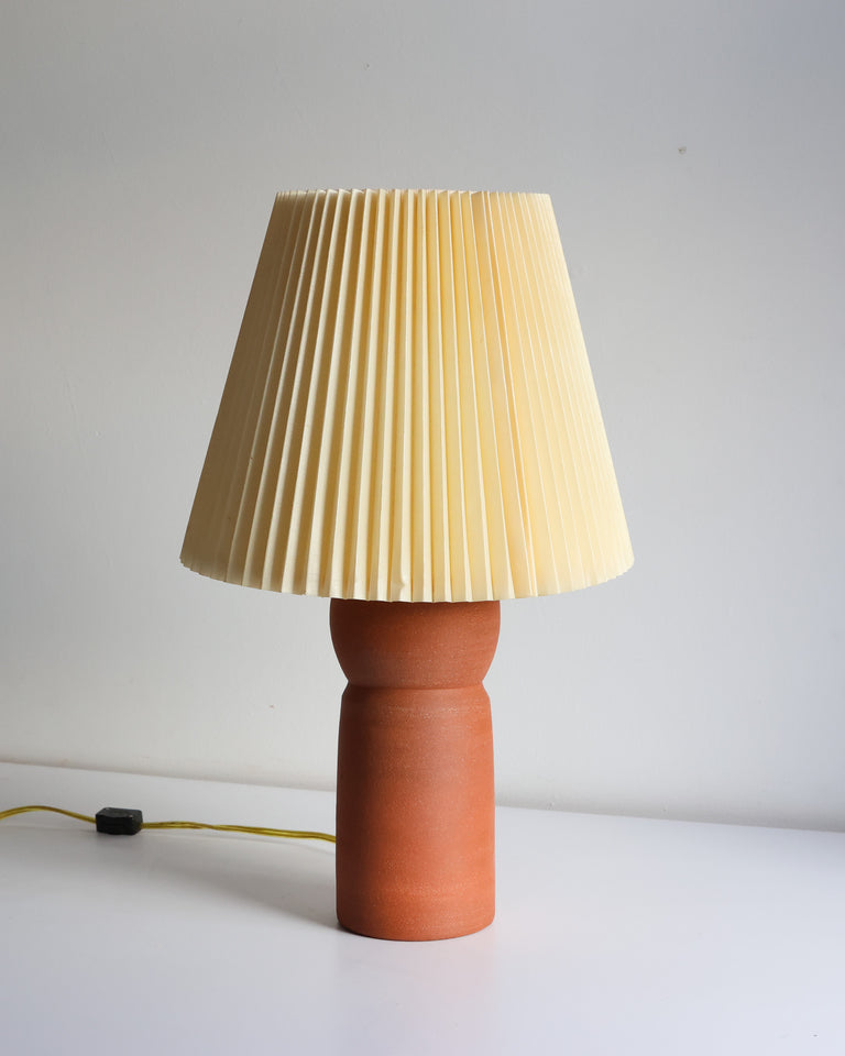 Table lamp: pedestal