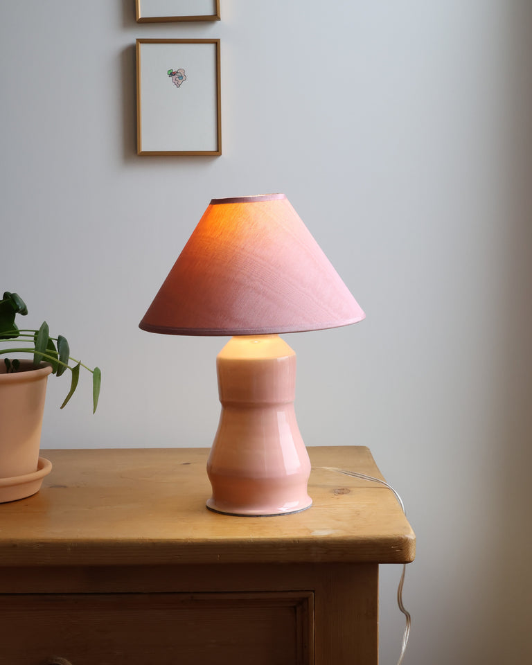 Table lamp: pink lady