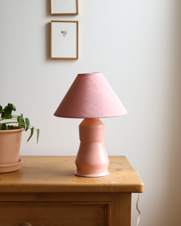 Table lamp: pink lady