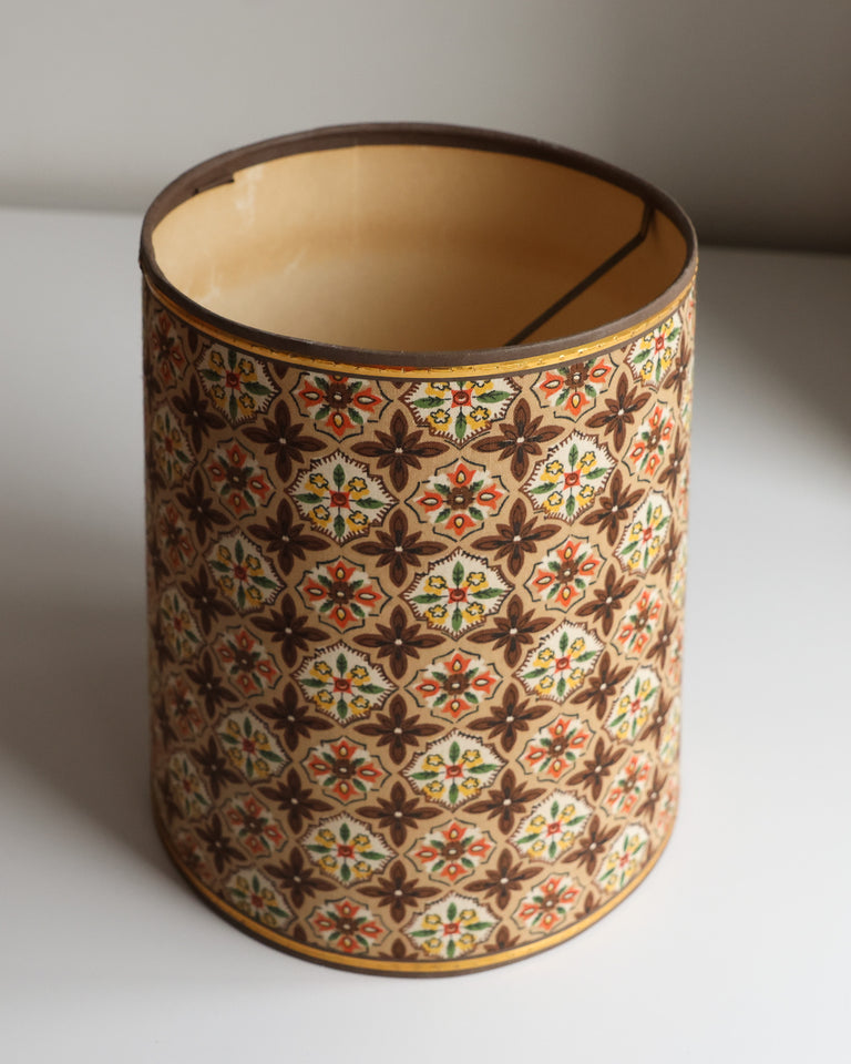 Table lamp: grandma's house
